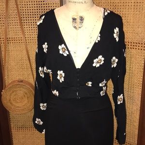 Floral Long-sleeve crop top